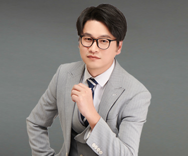 刘先华
